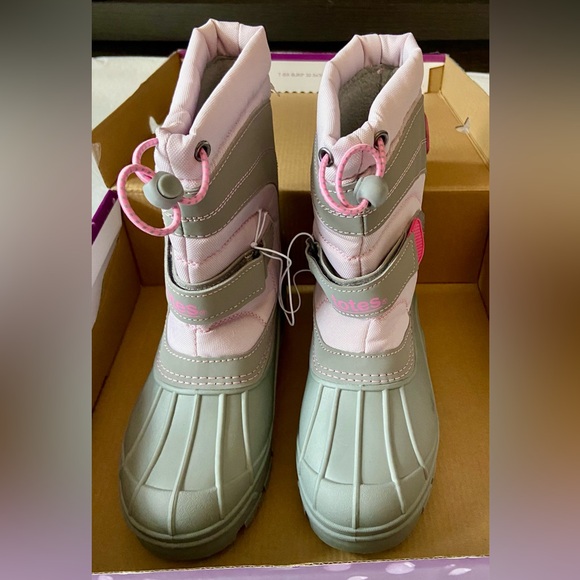 NWT Totes Sz-2 GS Kids Pink/Gray Warm Winter Snow Boots-Great Tread, Easy On/Off - Picture 2 of 16